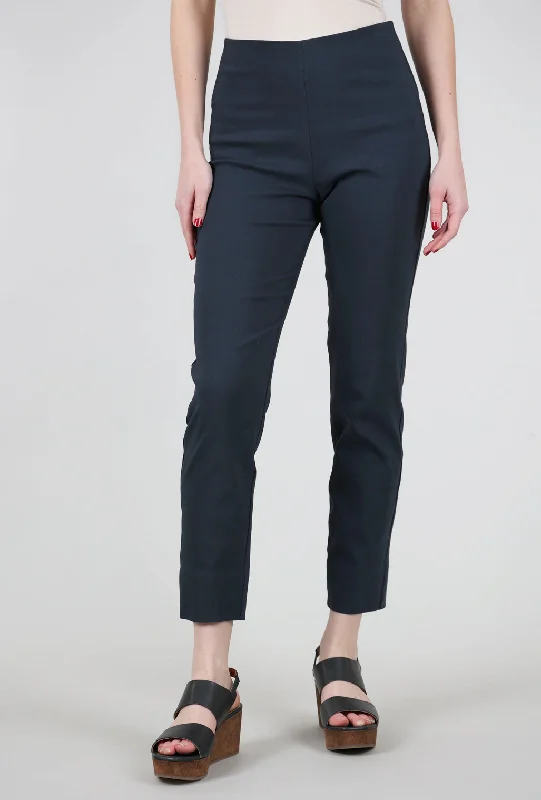 Editorial Design Milo Pant, Iron