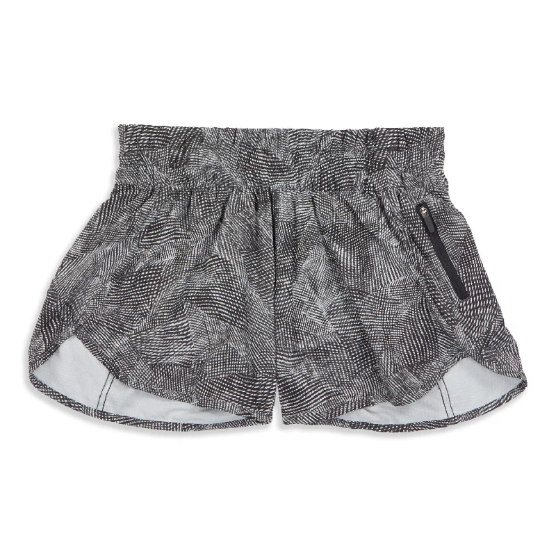 Comfortable Fashion Tracker Low Rise Lined Short - Resale